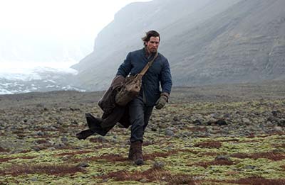 Batman Begins walking to the shops Batman Begins image