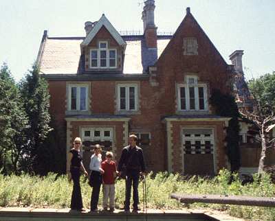 Cold Creek Manor image