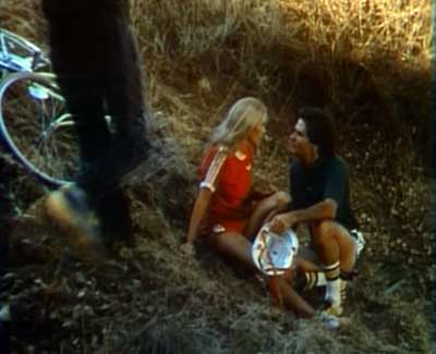 Richard and Lena seem unpeturbed by the guards' foot blurring out of existance. Parts image